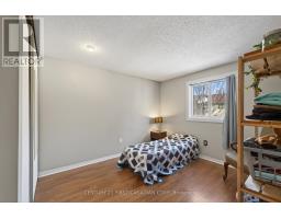 44 - 217 MARTINET AVENUE - 22