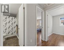 44 - 217 MARTINET AVENUE - 25