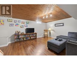 44 - 217 MARTINET AVENUE - 29