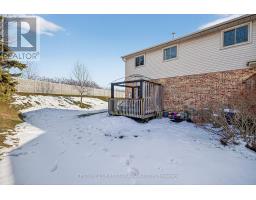 44 - 217 MARTINET AVENUE - 36