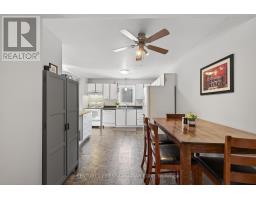 44 - 217 MARTINET AVENUE - 7