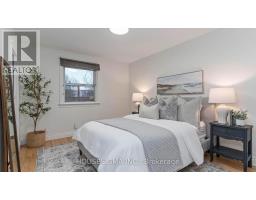 29 GILES STREET - 19