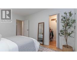 29 GILES STREET - 21