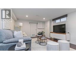 29 GILES STREET - 30