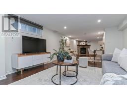 29 GILES STREET - 31