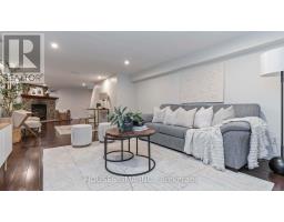 29 GILES STREET - 32