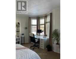 301 - 275 QUEENS AVENUE - 12