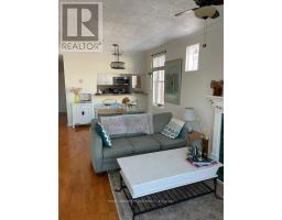 301 - 275 QUEENS AVENUE - 9