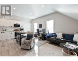 95 ELGIN STREET - 12