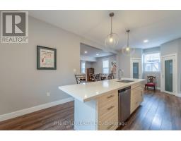 87 ELGIN STREET - 13