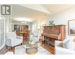 49 PARKVIEW DRIVE - 4