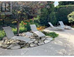 95 HIGHLAND WOODS COURT - 40