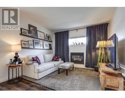 44 ROSETHORN COURT - 20