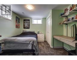 44 ROSETHORN COURT - 35