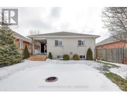 44 ROSETHORN COURT - 43