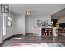 44 ROSETHORN COURT - 8