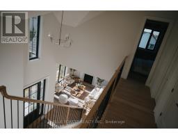 4 EDGEVIEW CRESCENT - 34