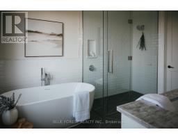 4 EDGEVIEW CRESCENT - 44