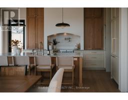 4 EDGEVIEW CRESCENT - 6