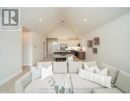 2 - 62 COMPASS TRAIL - 20