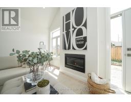 2 - 62 COMPASS TRAIL - 23