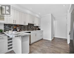 359 EVERGLADE CRESCENT - 13