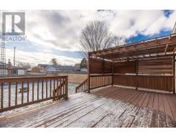 81 DUNKIRK DRIVE N - 14