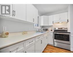 81 DUNKIRK DRIVE N - 5