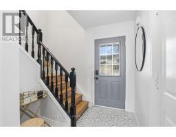 28 - 750 OSGOODE DRIVE S - 3