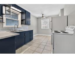 71 JASPER CRESCENT - 12