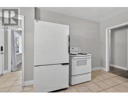 71 JASPER CRESCENT - 15