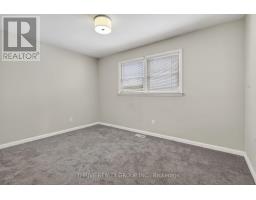 71 JASPER CRESCENT - 19