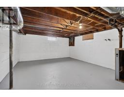 71 JASPER CRESCENT - 26