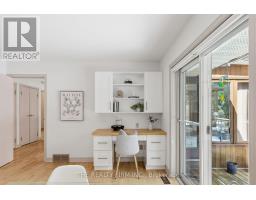 23 STIRRUP COURT - 16