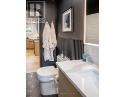 12 ARTHUR STREET - 34