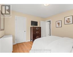 12 - 6 CADEAU TERRACE - 24