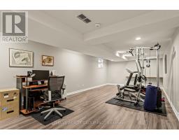 12 - 6 CADEAU TERRACE - 41