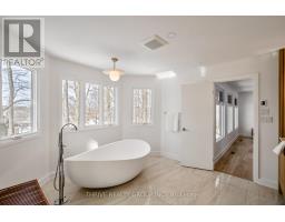 52 BIRCHMOUNT WALK - 21