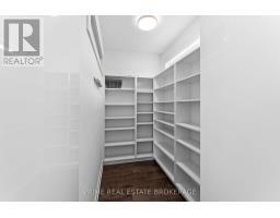 115 SOUTH CARRIAGE ROAD - 14