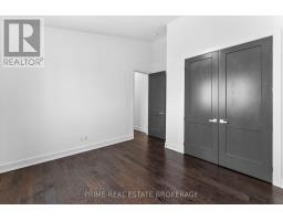 115 SOUTH CARRIAGE ROAD - 32