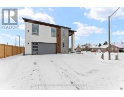 115 SOUTH CARRIAGE ROAD - 44