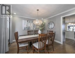 15 MARCUS CRESCENT - 15