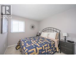 245 MARTINET AVENUE - 20