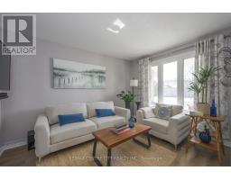 245 MARTINET AVENUE - 4