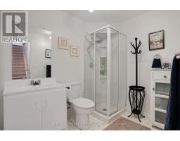 89 - 9 LAKEFIELD COURT - 23