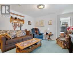 89 - 9 LAKEFIELD COURT - 25