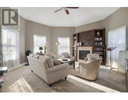 89 - 9 LAKEFIELD COURT - 36