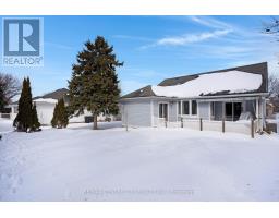 89 - 9 LAKEFIELD COURT - 43