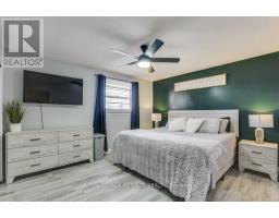 34 CHARLOTTE AVENUE - 18