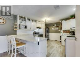 34 CHARLOTTE AVENUE - 25